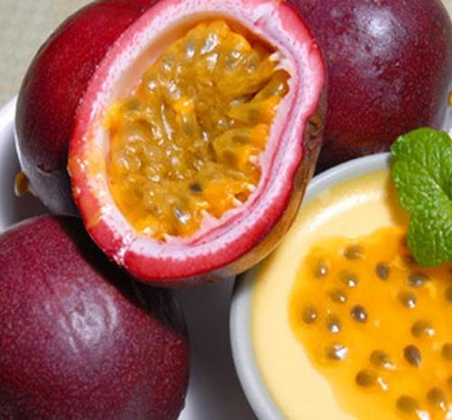 百香果的功效和作用 吃百香果的好處 百香果的作用與功效