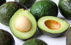 小孩能吃牛油果嗎？