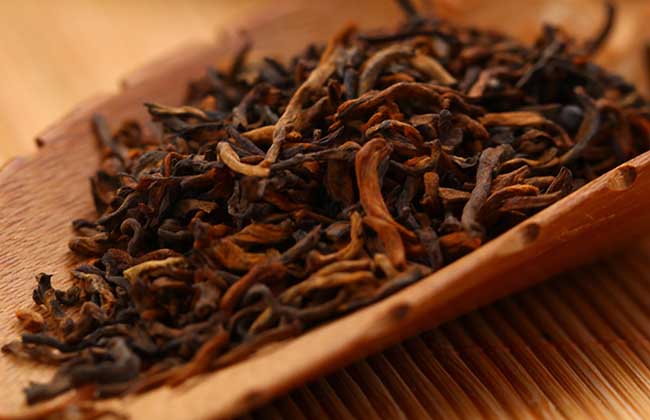 喝陳年普洱茶的好處 生活常識(shí)