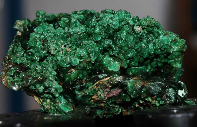 孔雀石與綠松石的區(qū)別 家居生活